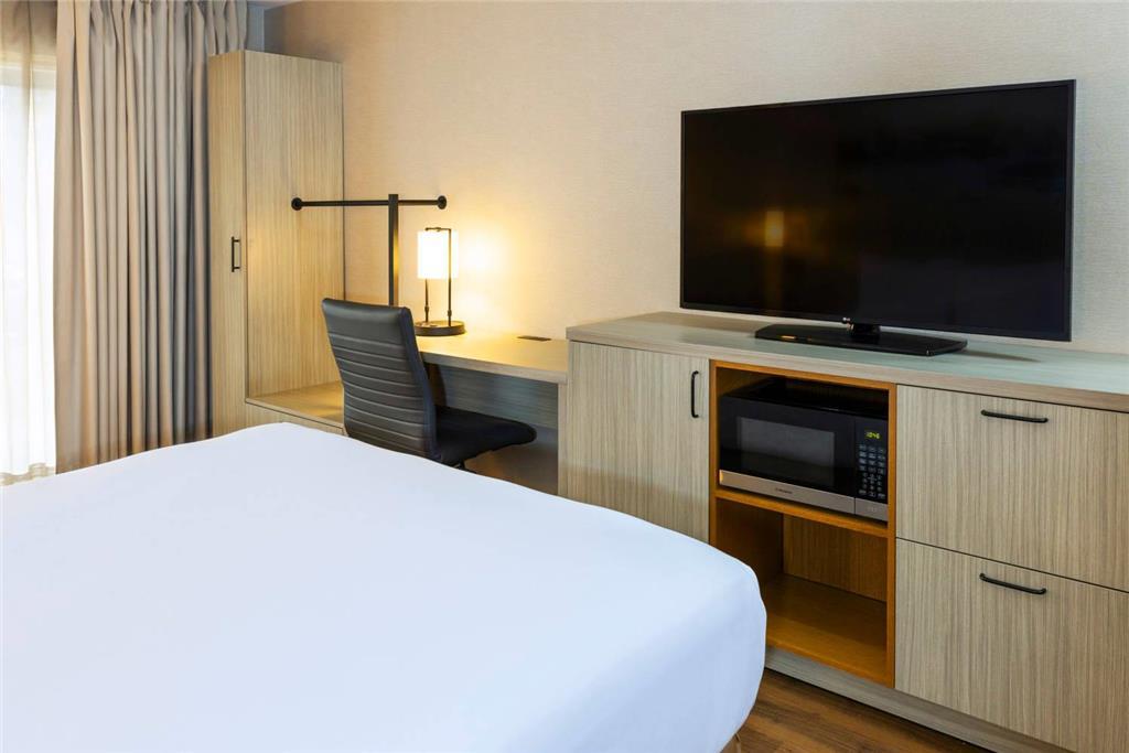 Comfort Inn Truro Room photo